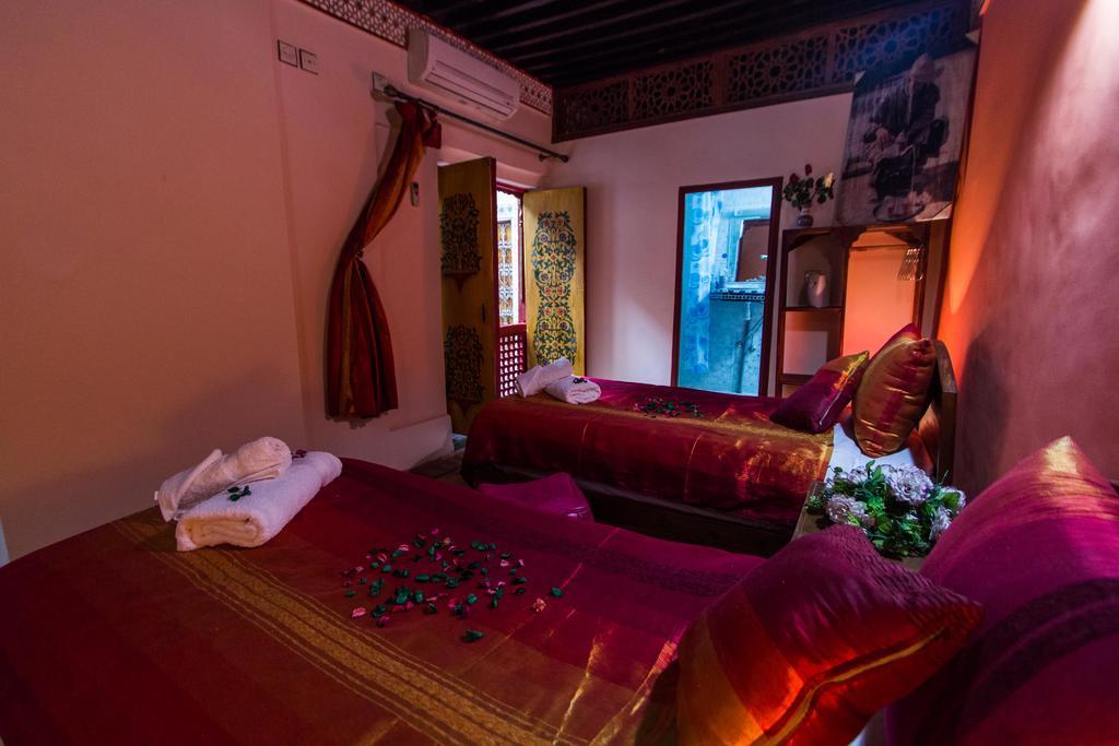 Hotel Casa Aya Medina Fez Habitación foto